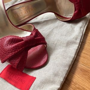 VALENTINO GARAVANI ROSSO SLIDE SANDAL